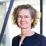 Dr. Anja Hauri Dr. Anja Hauri