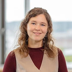 Dr. Christiane Iserman Dr. Christiane Iserman