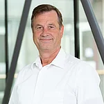 Dr Robert Geffers Dr Robert Geffers