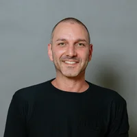 Dr Kenan Bozhüyük Dr Kenan Bozhüyük