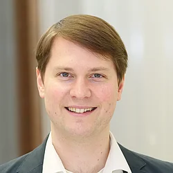Dr. Albrecht Goez Dr. Albrecht Goez