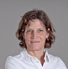 Portrait Prof. Dr. Susanne Häußler