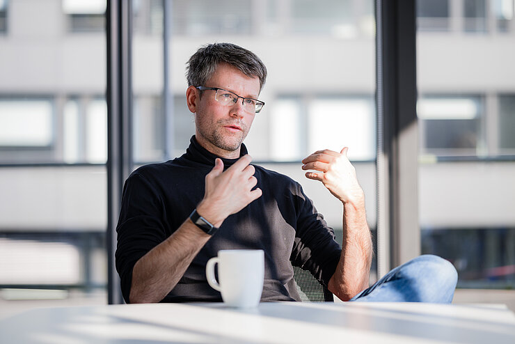 Andreas Keller leitet am HIPS in Saarbrücken die Abteilung „Klinische Bioinformatik“