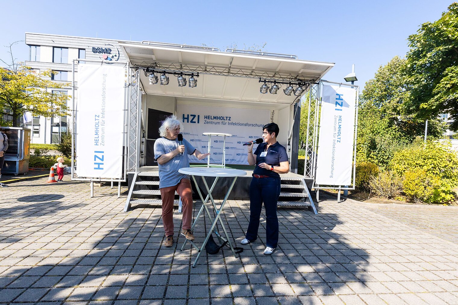 Josef Penninger und Susanne Thiele im Gespräch