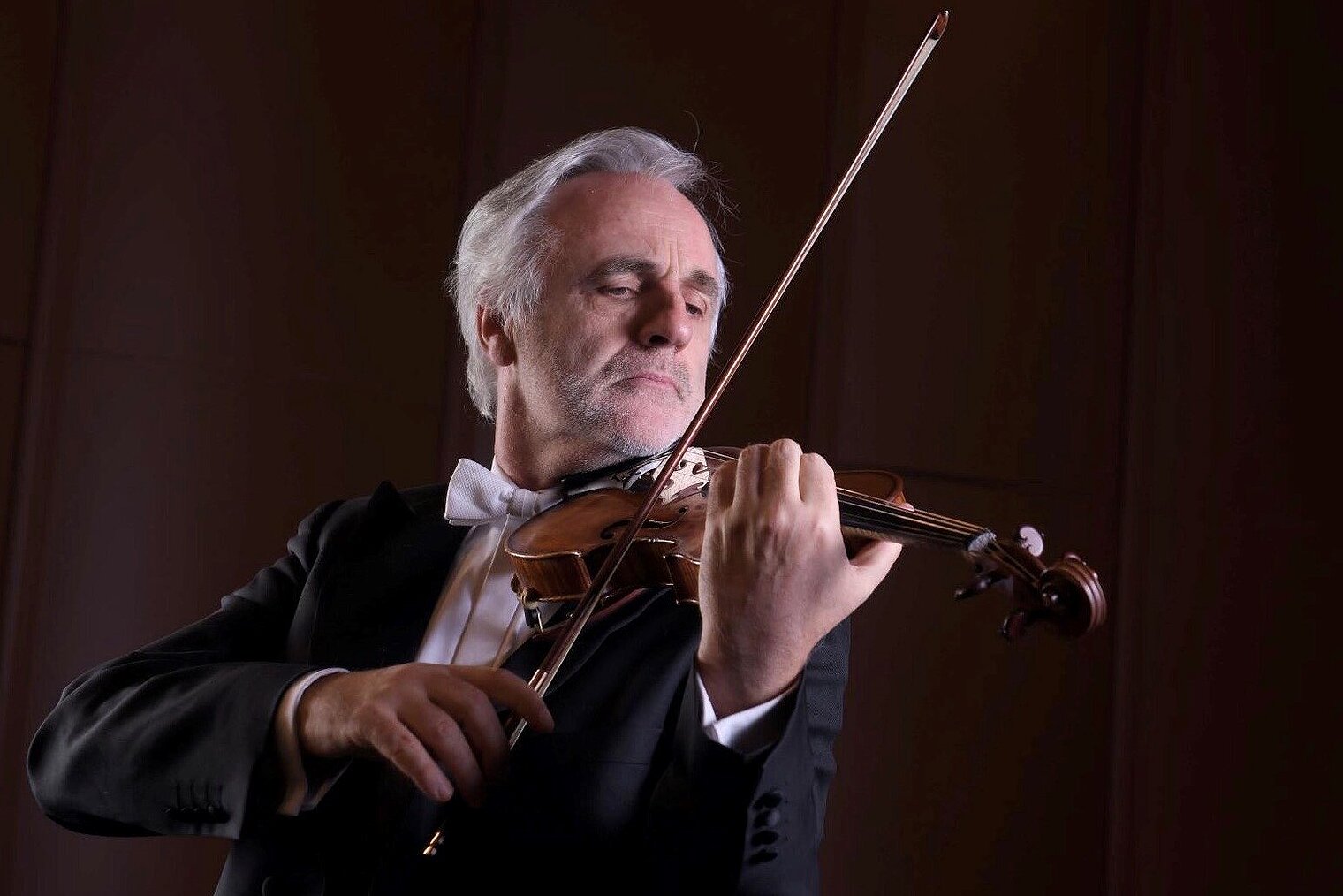 Rainer Honeck an der Violine