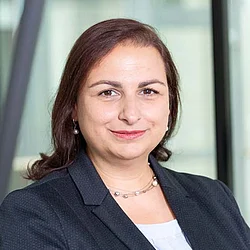 Dr Vivien Nagy Dr Vivien Nagy