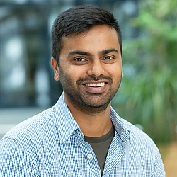Dr Aditya Shekhar Dr Aditya Shekhar