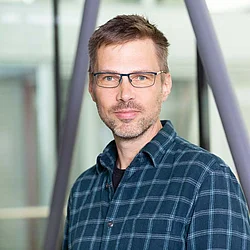 Dr Benjamin Blank Dr Benjamin Blank