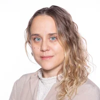 Dr Julia Port Dr Julia Port